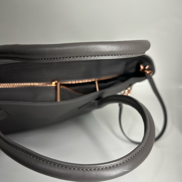 Dagne Dover Legend Tote - Picture 12 of 12